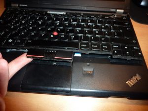 تعویض صفحه کلید Lenovo Thinkpad x230