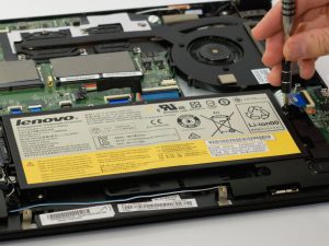 تعویض باتری Lenovo Edge 15