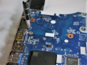 راهنمای گام به گام تعویض درگاه Lenovo G50-80 80E5 USB