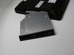 راهنمای تعویض دیسک نوری Lenovo Essential G560